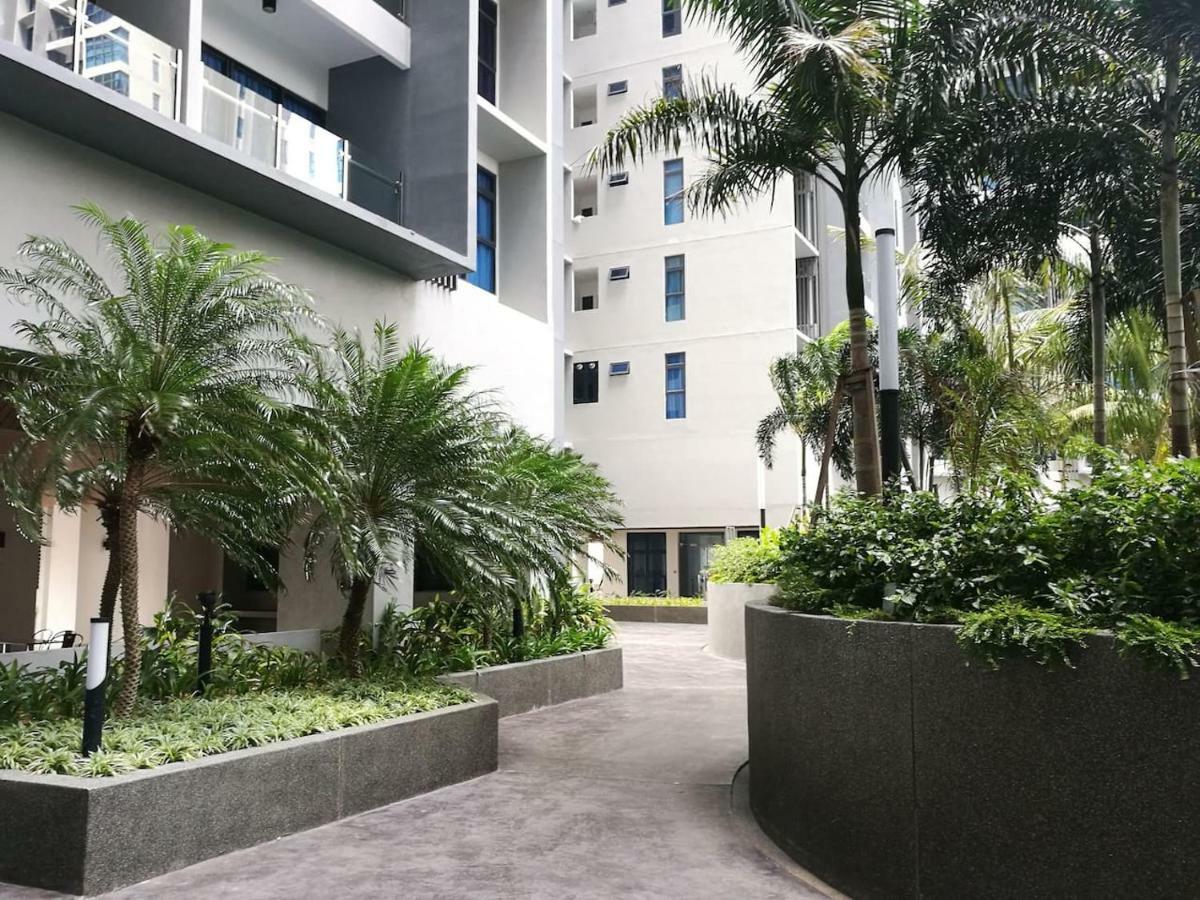 Atlantis Residence By Harmoni Harbour Malacca Exterior photo